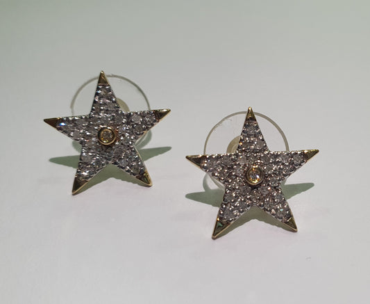 Par de brincos Teens estrela em ouro com Diamantes